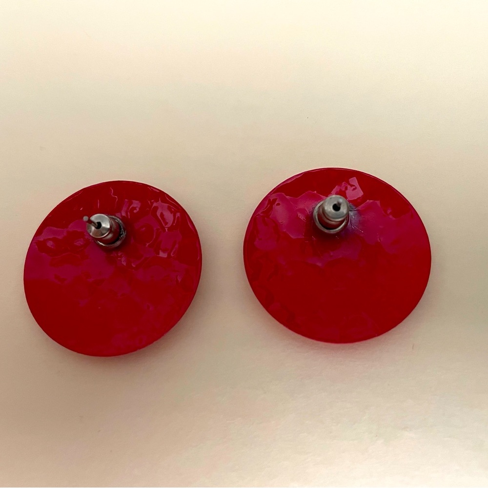 Vintage Red Round Earrings - Picture 2 of 3